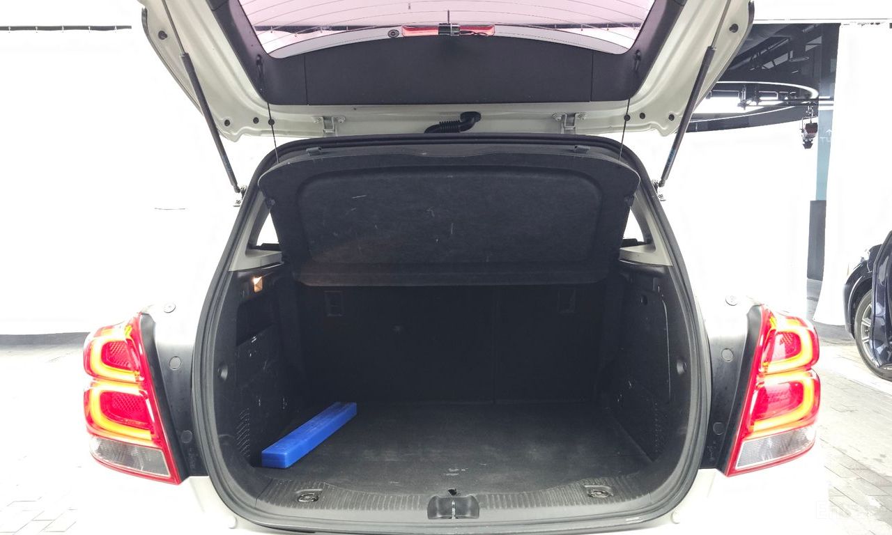 Image 19