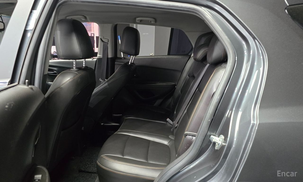 Image 4
